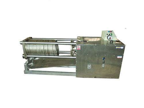 不銹鋼材質(zhì)全自動(dòng)臥式液壓榨油機(jī)DLW-100DS,自動(dòng)壓榨退榨，古法榨油機(jī)